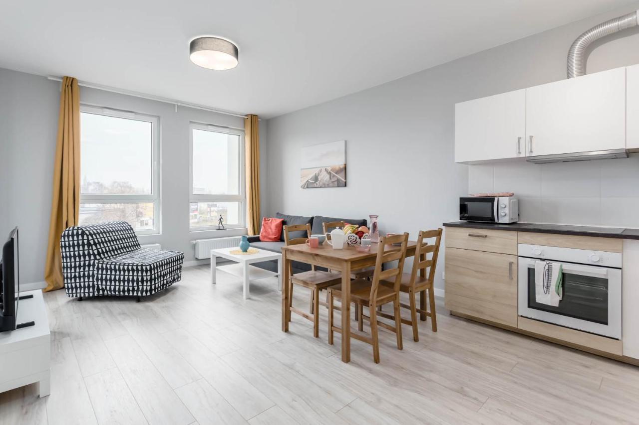 Chill Apartments Ursus Varsavia Esterno foto